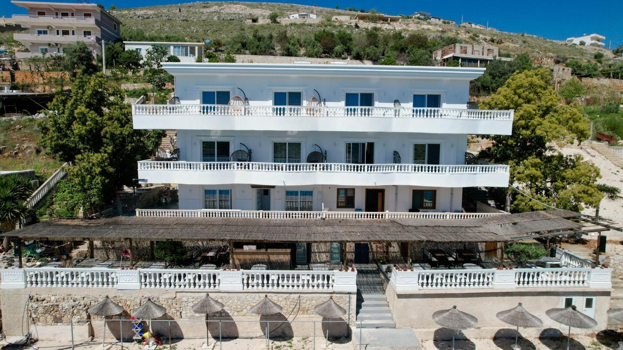 Villa Juna Beach Sarandë Exterior foto