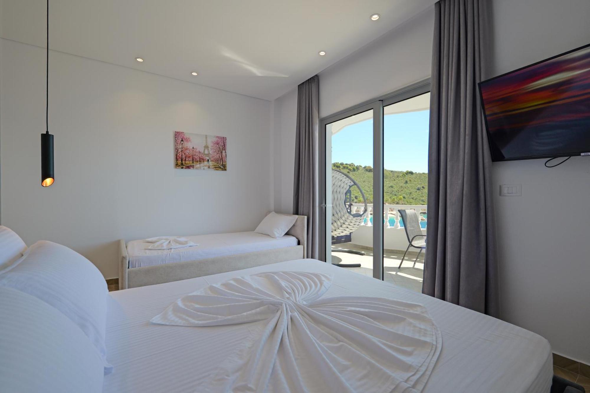 Villa Juna Beach Sarandë Exterior foto